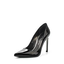 Stuart Weitzman  TARA